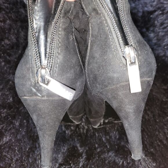 Bandolino Black Suede Ankle Booties - Picture 6 of 6